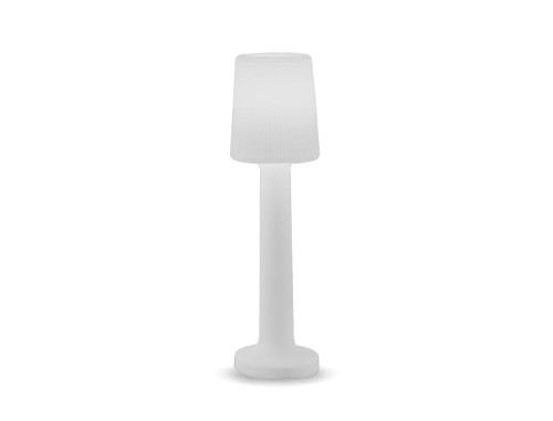 nowoczesna lampa tarasowa w kształcie lampy stojącej