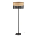 lampa podłogowa w stylu boho