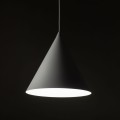 LAMPA WISZĄCA Z BIAŁYM KLOSZEM-STOŻKIEM