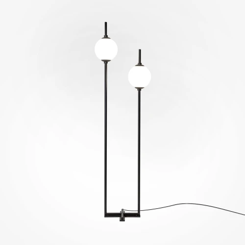 nowoczesna lampa podłogowa