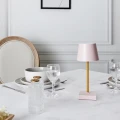 lampka do oświetlenia stołu